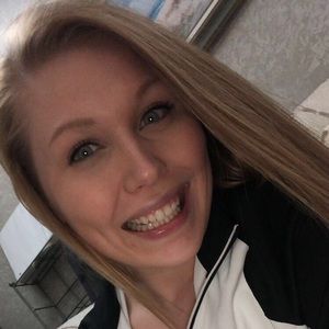 Meet your Posher, Alyssa